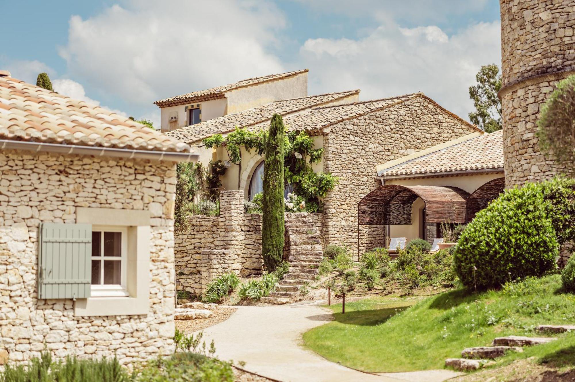 Capelongue, A Beaumier & Bonnieux